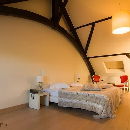 Het Godshuis Hotel Sint-Laureins